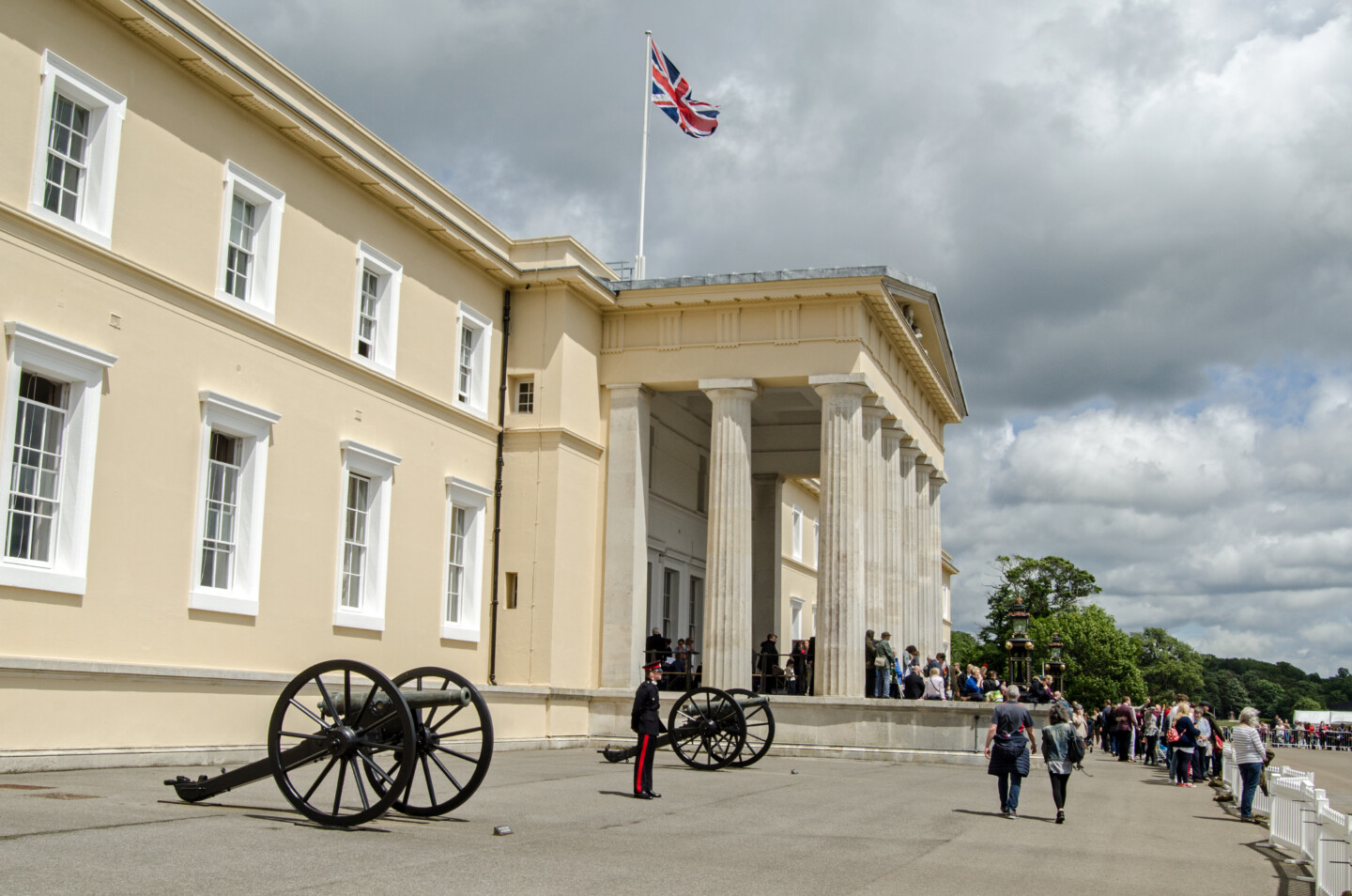 Sandhurst,,Berkshire,,Uk,-,June,16,,2019:,Crowds,Enjoying,The
